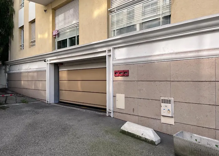 Appartement Terrasse Et Parking Privé Nice