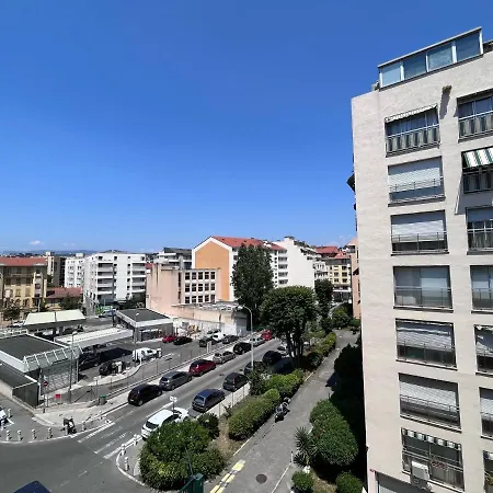 Apartament Terrasse Et Parking Prive *